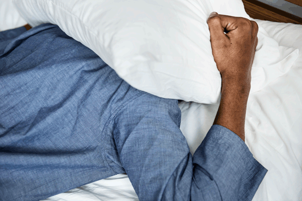 Cómo Combatir el Insomnio y Dormir Mejor